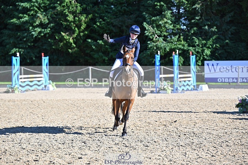 241027-115910-17078 - 450-Erin.Dovey-MONEYHILLS.PAGEANT