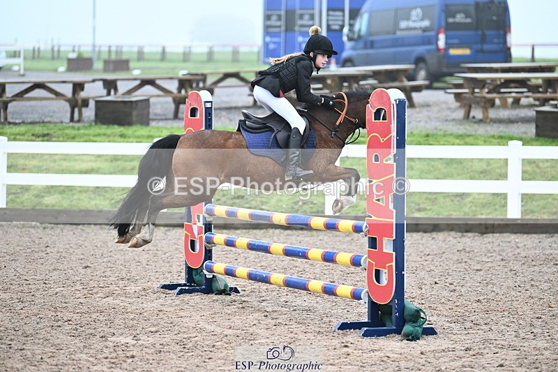 231118A-091140-00261 - Cls 2 BlueChip Pony Novice Qualifier