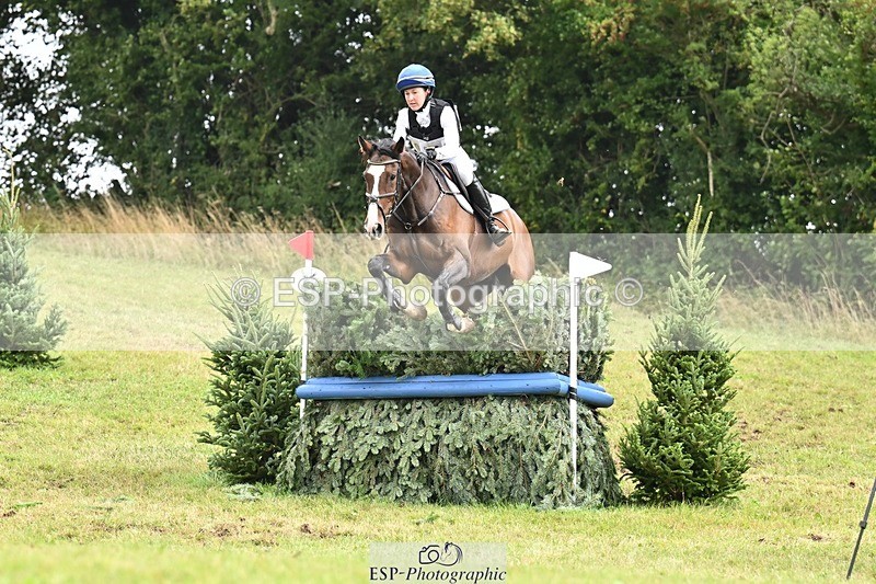 250831-111222-07748 - H-360-Tiana.Coudray