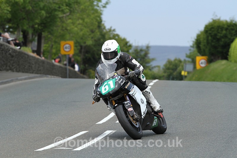 Billy Cummins - Bennetts.co.uk Lightweight TT