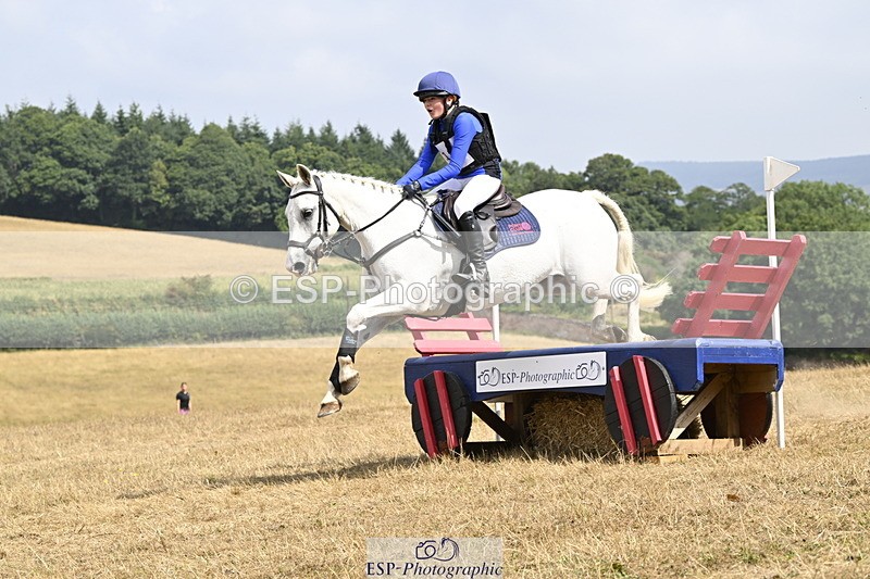 250824A-131020-36807 - 2013-Freya.Irish-Feeney