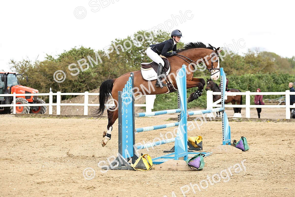 SBM_001334 - Class 4 - Senior Newcomers - 1.10m