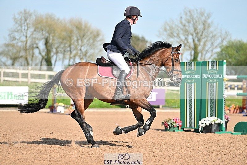 240510A-170713-09376 - Cls 24 National 1.40m Open