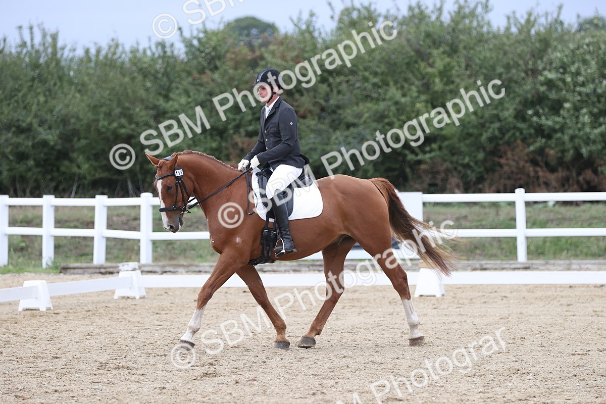 SBM_004296 - Class 9 - Novice 3 Champs