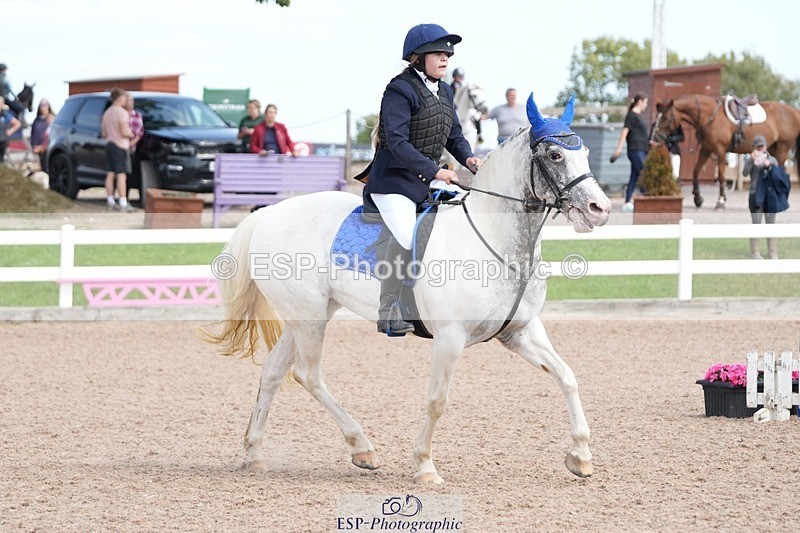 250805-152235-00100 - Clear Round and 60cm