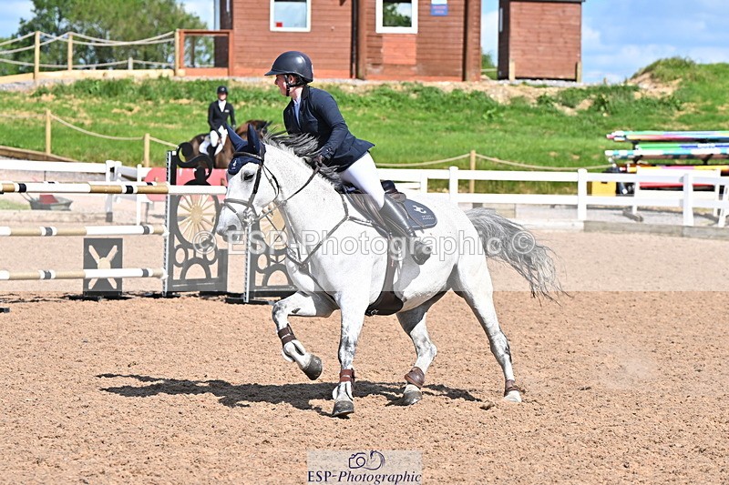 240619A-162136-01187 - Cls 6 National 1.30m and 1.40m