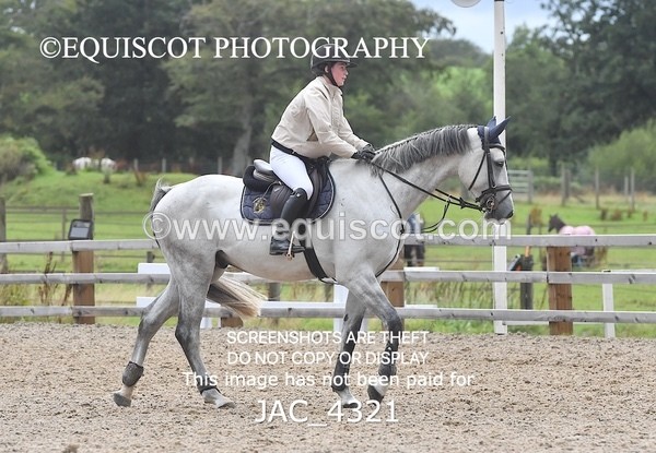 JAC_4321 - CLASS 7 Senior Foxhunter/ 1.20m Open