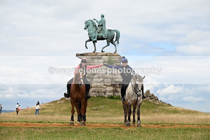 DSC_6763 - Time at Statue 12:45 to 13:15