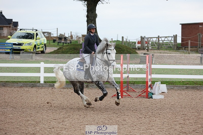 241101A-081644-00149 - FRI Cls 2 British Novice and 90cm Open