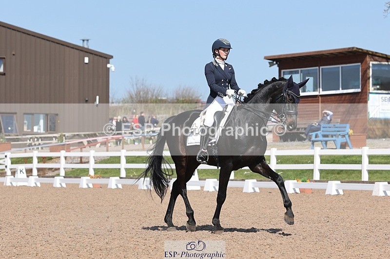 250405-145000-11473 - 069-India.Hamilton-Burnet-Kissingdale