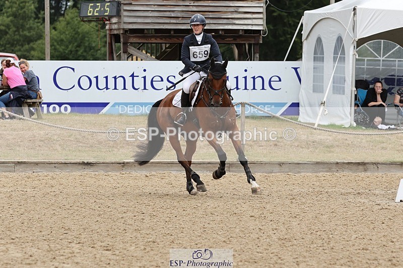 250803A-134133-14334 - O-659-Ellie.Discombe-LANCHE