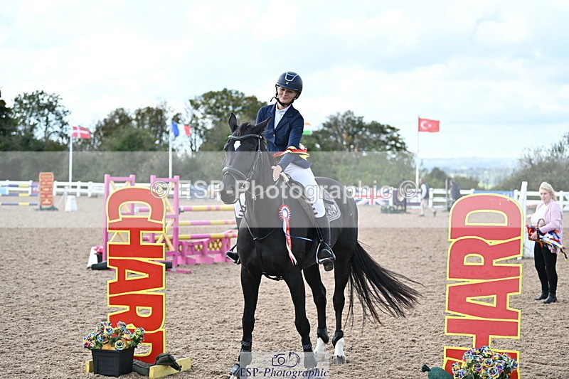 241005A-130410-03931 - SAT Cls 18 1.05m Amateur Jump Off and P