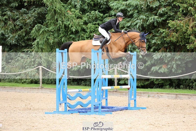 240817-160950-02899 - 06A Snr Fox 1.20m open