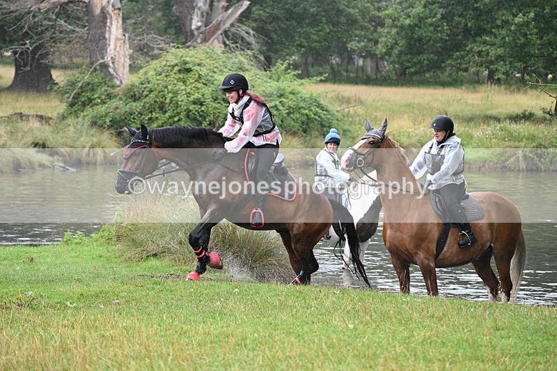 WJ7_8908 - Time at Water 11:53 to 12:23