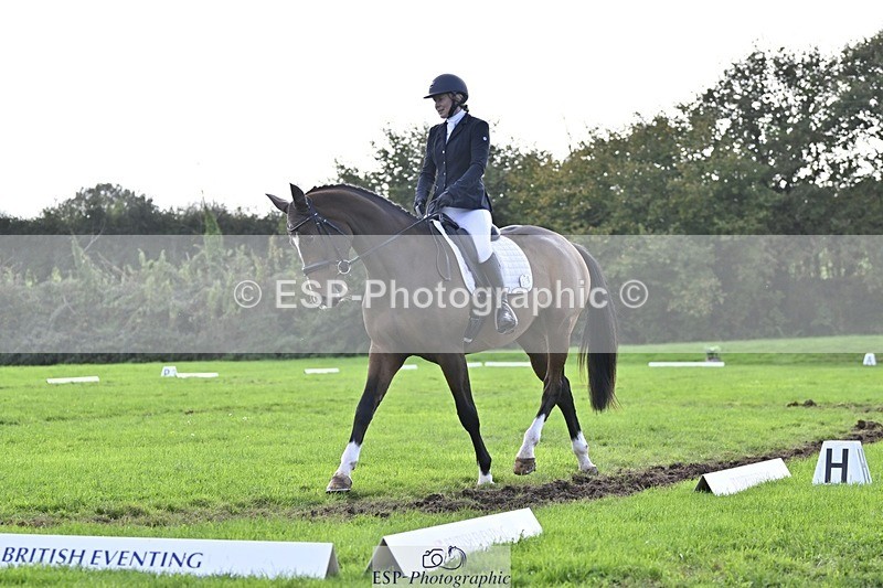 241025-133031-09466 - 378-Fern.Hordern-SHES.ALL.THAT