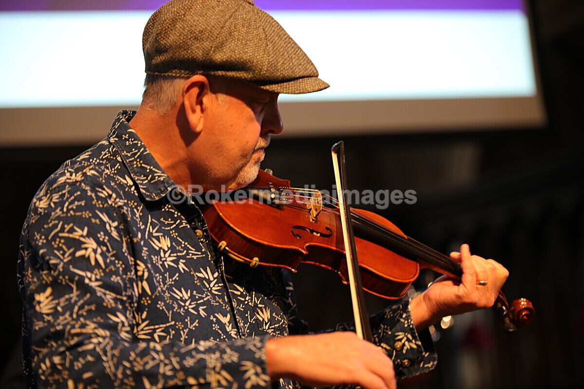 FOLK N BLUES-148 - FOLK and BLUES SEPT 2022