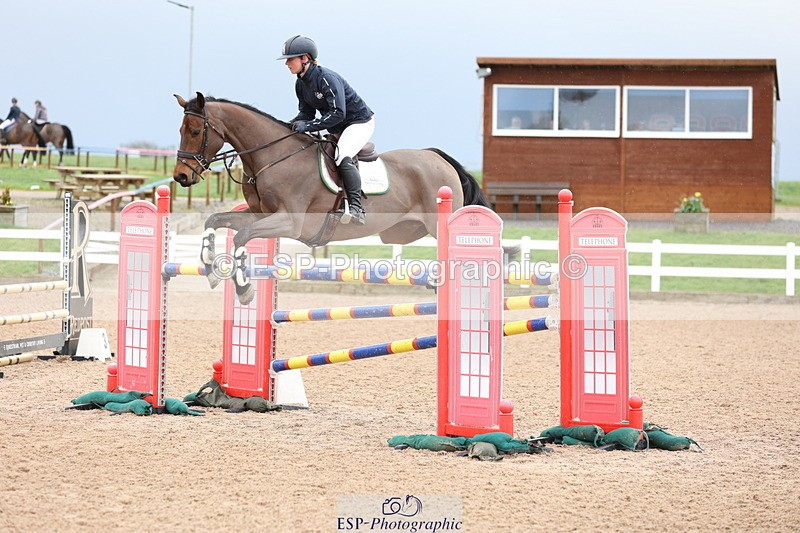 240223A-150938-02172 - Cls 6 Foxhunter and 1.20m Open