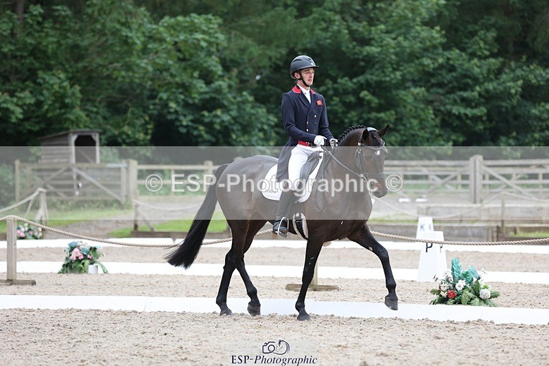 240523-173702-06184 - 325-MIDNIGHT_ENDEAVOUR-Tom_Jackson