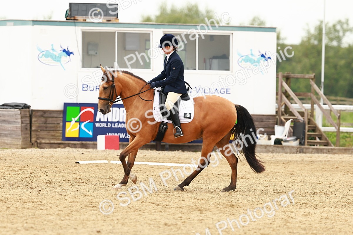 SBM_001036 - Class 6 - Novice 4