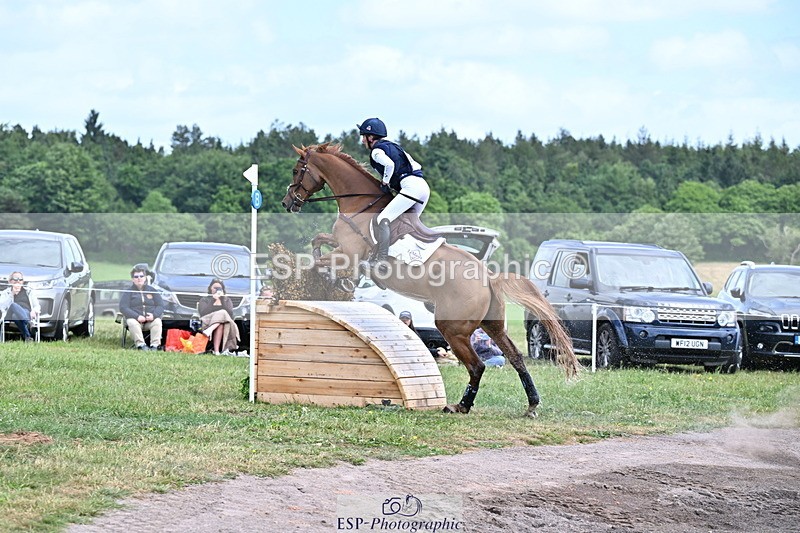 250525A-120247-15899 - D-412-Yasmin.Ingham-GOLIATH.DU.LOIR