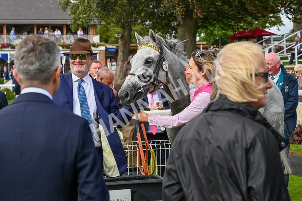 230824-Race 1-Shadow Dance-8385 - Race 1 1.50pm Sky Bet Handicap