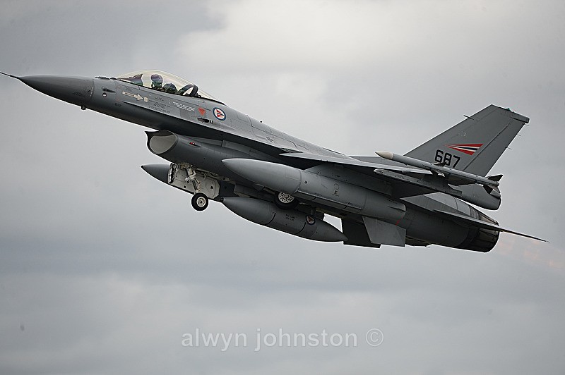 F-16 02 2 - RIAT 2019