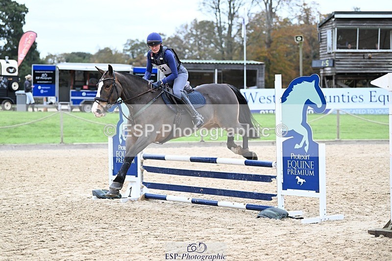 241116-121039-01268 - Cls 2 80-85cm 11.30 to End