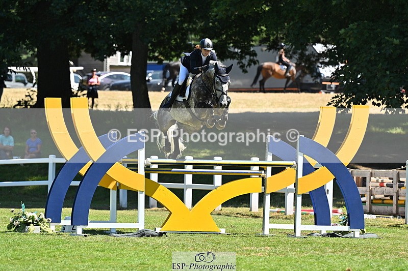 260704A-151059-15743 - Cls 33 Snr Fox Second Round
