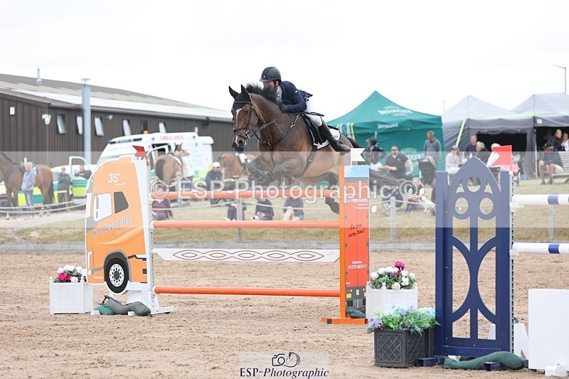 250719-183006-18004 - Cls 7, 3 Star Big Tour Break to End