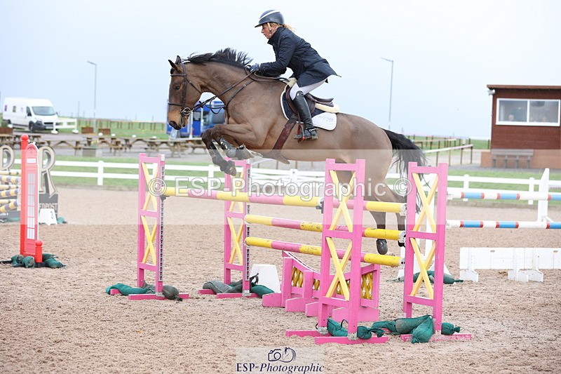 240223A-144917-01988 - Cls 6 Foxhunter and 1.20m Open