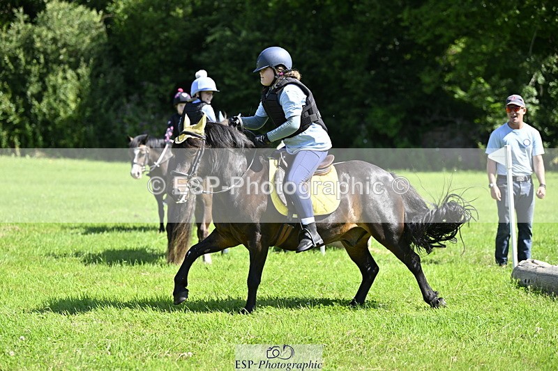 240728B-104834-00716 - Theo's Group XC