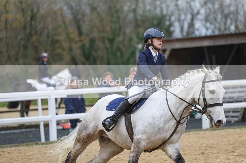 3E7A1016 - Class 2: 80 - 85cm