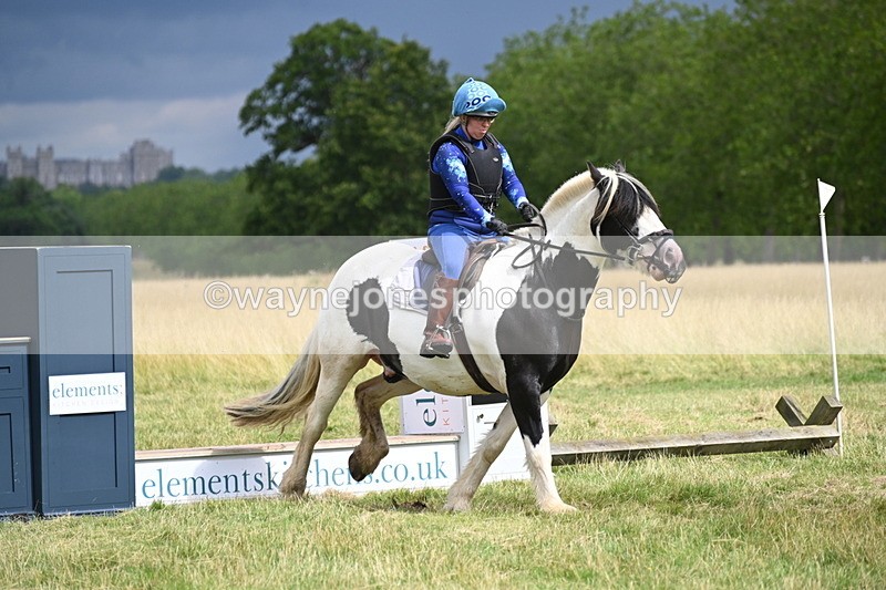 WJ6_2681 - Time at Jump 11:06 to 11:40