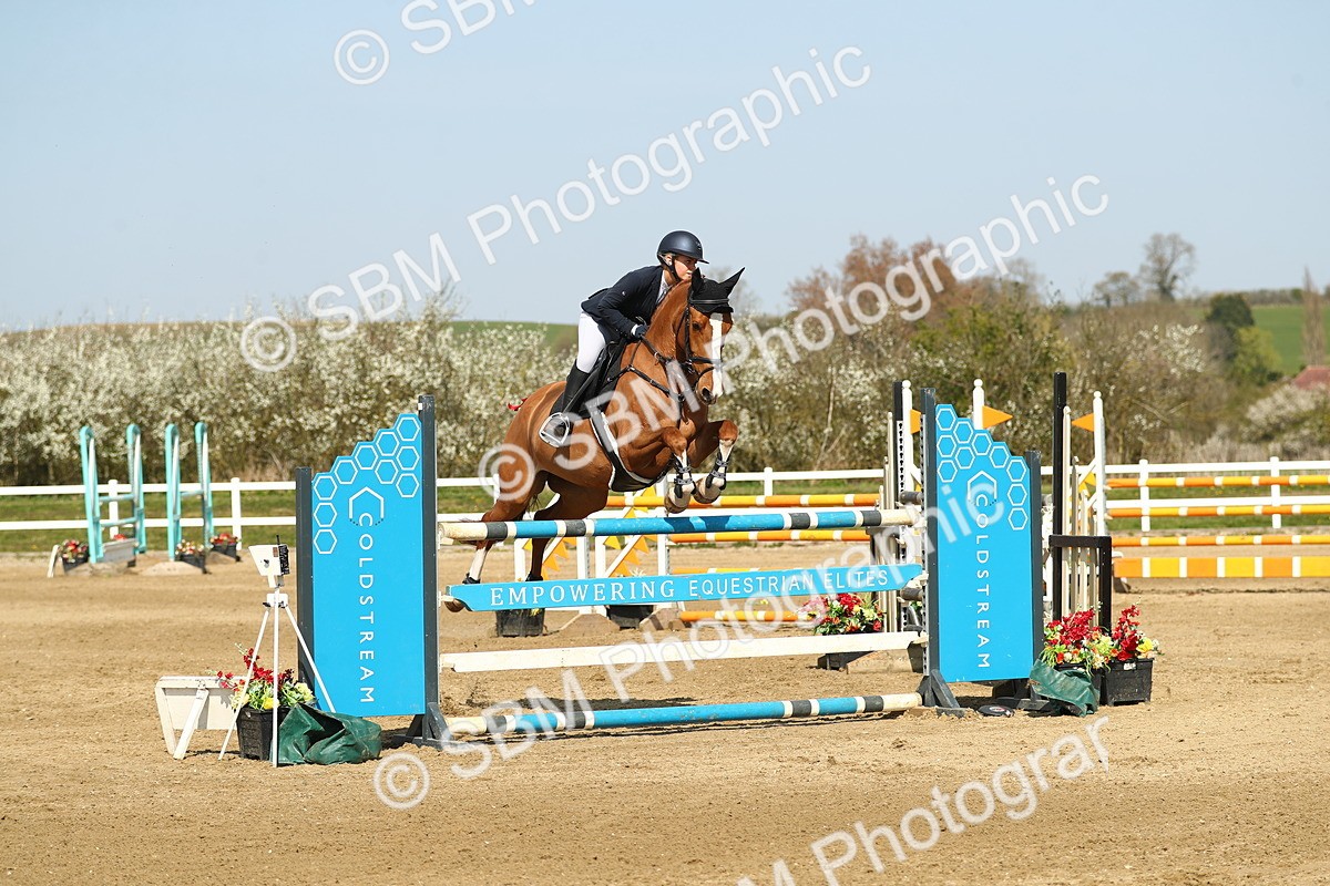 SBM_002762 - Class 11 - Senior Foxhunter - 1.20m