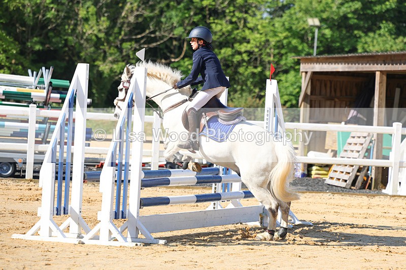 3E7A8652 - Class 2: Junior 70cm