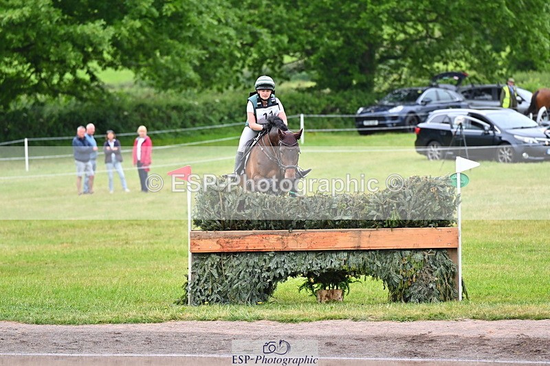 250524A-095201-08814 - A-011-Milly.Assheton-ILEXA