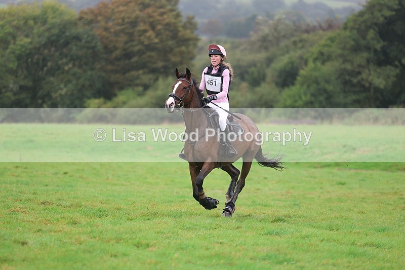 3E7A1786 - Class 4: 80cm: Box