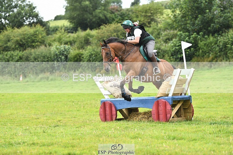 240630-152950-02577 - 704-Juliette_Huckstep-Olly_Murs