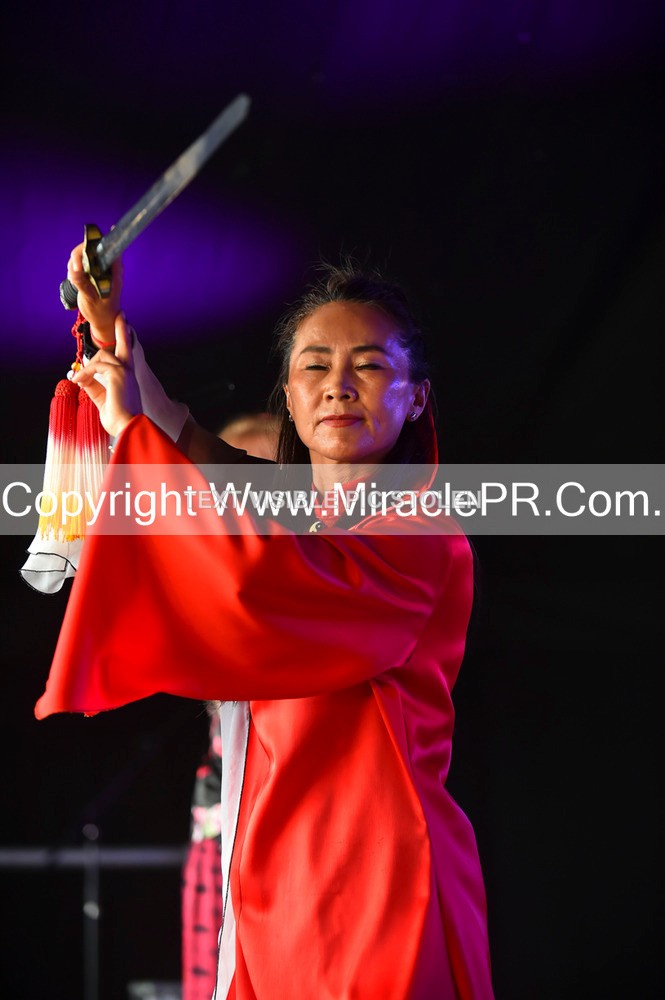 SH4_1617 - Tai Chi with Lisa Kay.