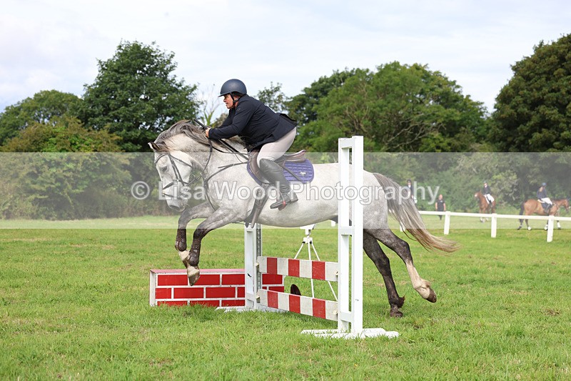 3E7A5800 - Class 2: 70cm Juniors and Seniors