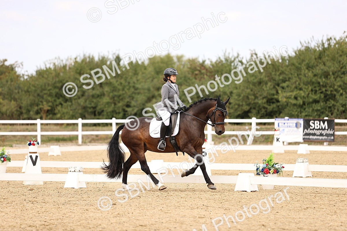 SBM_013977 - Class 4 - Novice 5 - 13.09-13.51