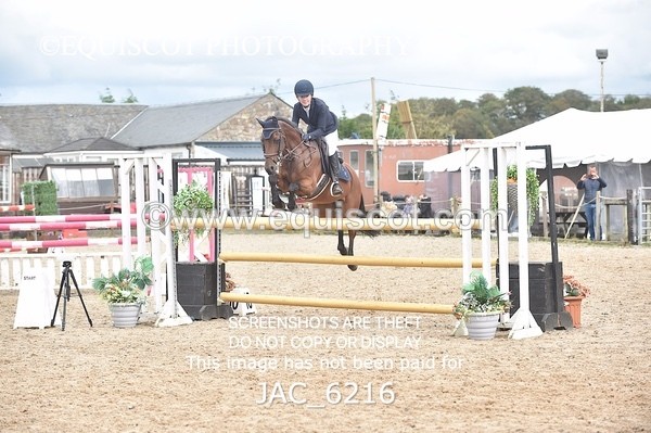 JAC_6216 - CLASS 8 SAT Winter/ Summer 128cm/ Winter/ Summer 138cm