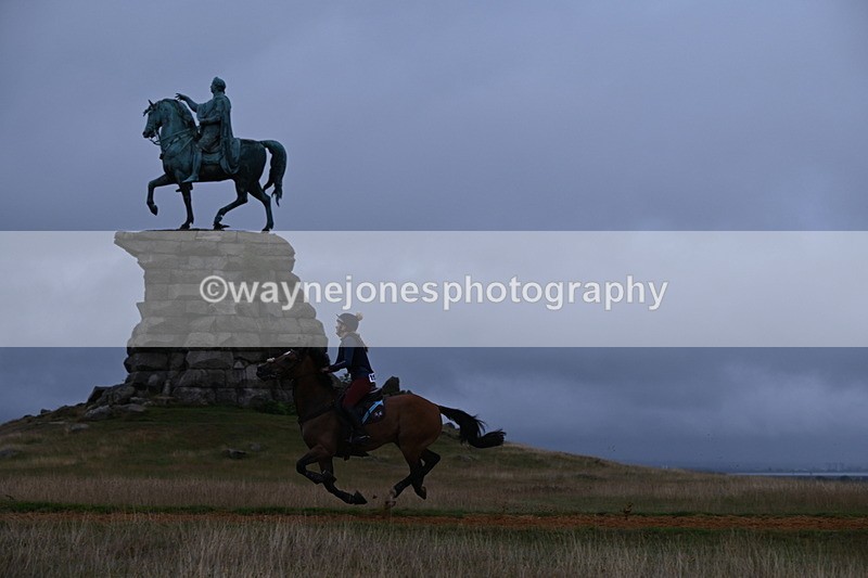 DSC_2412 - Time at Statue 12:34 to 12:56