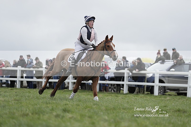 PtP 260323 0297 - New Forest Hounds Point-to-Point Larkhill 26/03/23