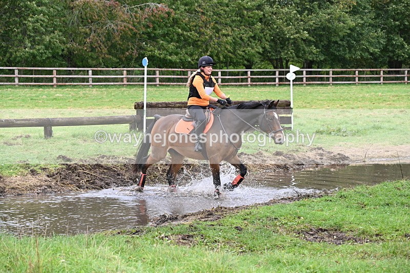 WJ6_6036 - Time at Photographer 12:41 to 13:05