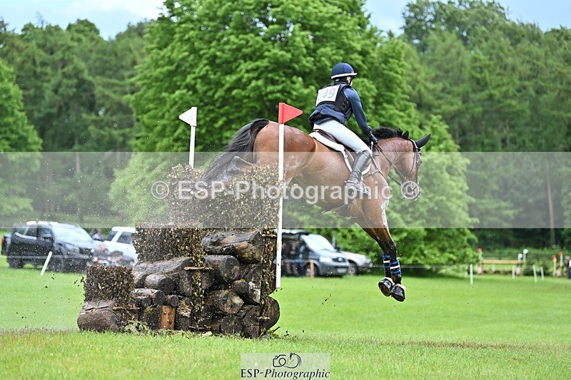 240526-140955-23783 - 449-REDFIELD_FYRE-Cassie_Sanger