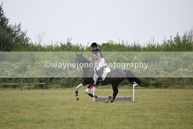 WJ6_3130 - 80cm XC Time 15:26 to 15:43