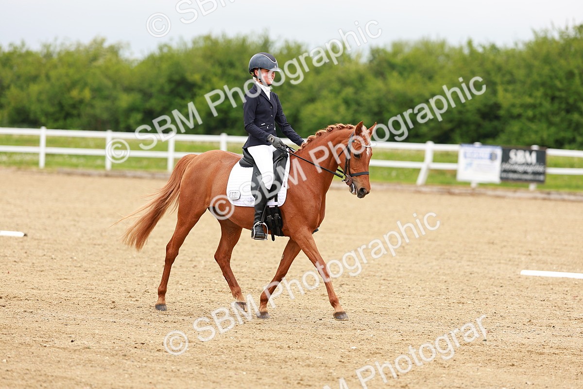 SBM_004681 - Class 15 - Novice 5