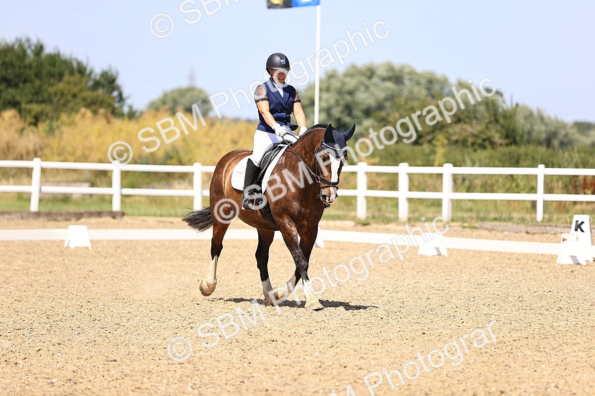 SBM_010682 - Novice 5 - 11.20-12.23