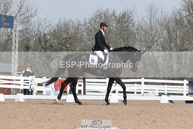 250404-112157-04937 - 093+097-Jennifer.Charleston+Gijs.Van.Vooren